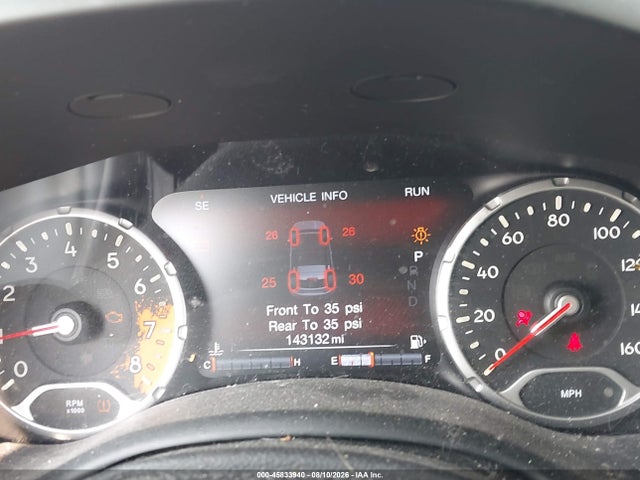 45833940 :رقم المزاد ، ZACCJBCB6HPF55673 vin ، 2017 Jeep Renegade Trailhawk مزاد بيع