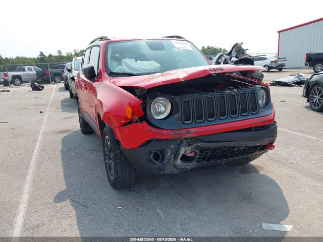 45833940 :رقم المزاد ، ZACCJBCB6HPF55673 vin ، 2017 Jeep Renegade Trailhawk مزاد بيع