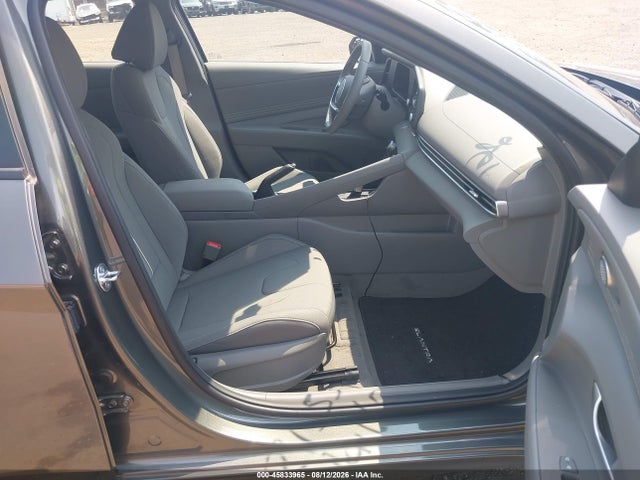 2026 Hyundai Elantra Sel Sport მანქანა იყიდება აუქციონზე, vin: KMHLM4DGXTU131266, აუქციონის ნომერი: 45833965