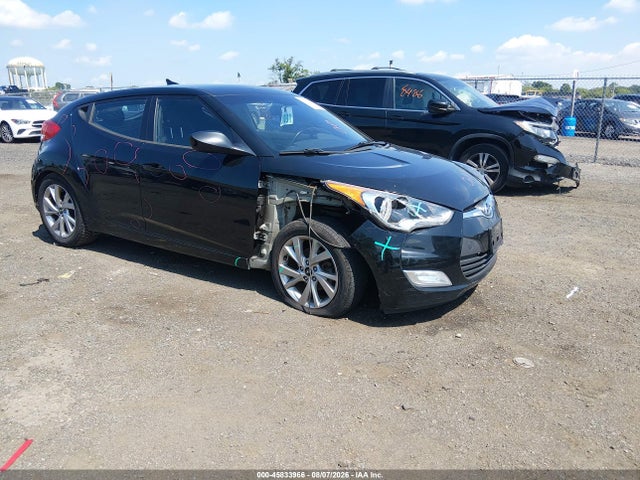 2017 Hyundai Veloster მანქანა იყიდება აუქციონზე, vin: KMHTC6AD7HU306475, აუქციონის ნომერი: 45833966