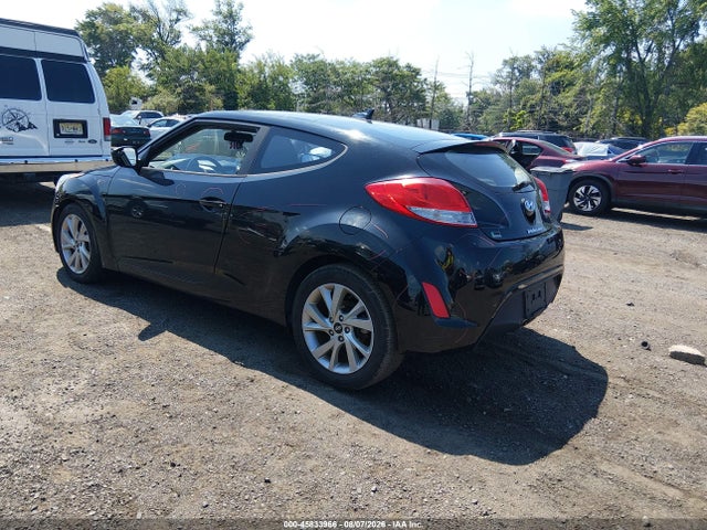 Продаж на аукціоні авто 2017 Hyundai Veloster, vin: KMHTC6AD7HU306475, номер лоту: 45833966