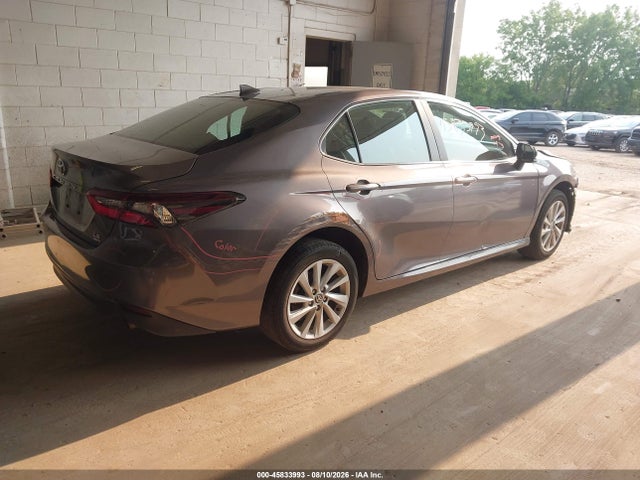 45833993 :رقم المزاد ، 4T1C11BK7RU122872 vin ، 2024 Toyota Camry Le مزاد بيع