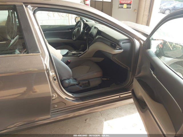 45833993 :رقم المزاد ، 4T1C11BK7RU122872 vin ، 2024 Toyota Camry Le مزاد بيع