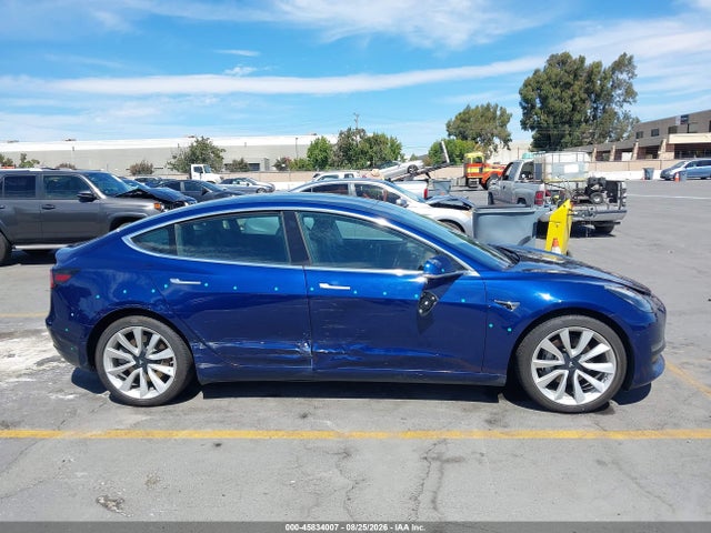 Aukcja sprzedaży 2019 Tesla Model 3 Long Range/performance, vin: 5YJ3E1EB8KF197504, numer aukcji: 45834007