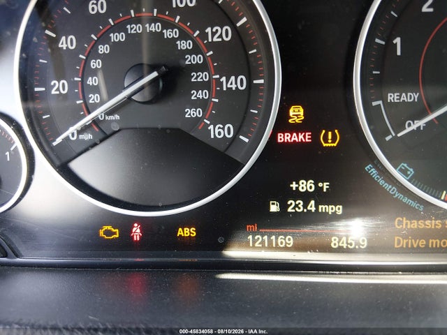 45834058 :رقم المزاد ، WBA3C1C52FP116895 vin ، 2015 Bmw 328i مزاد بيع