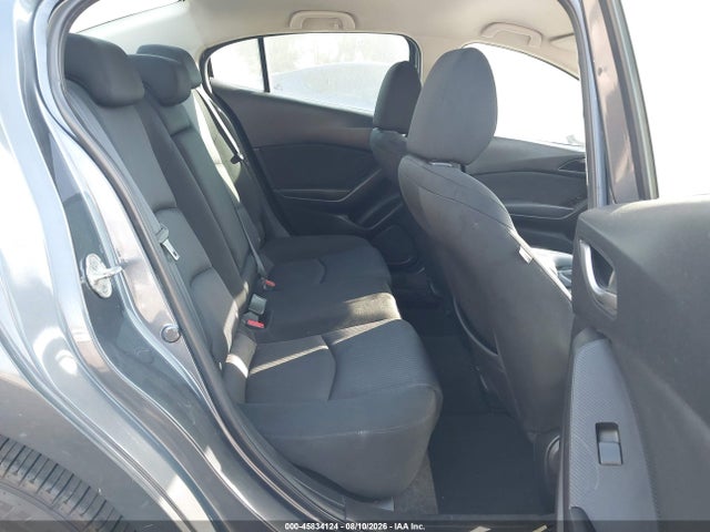 3MZBM1U79GM313014 Mazda Mazda3 I Sport