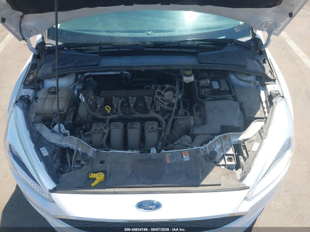 1FADP3F24HL296180 Ford FOCUS SE