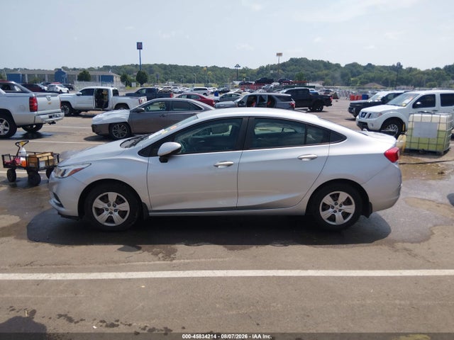 45834214 :رقم المزاد ، 1G1BC5SM0H7150263 vin ، 2017 Chevrolet Cruze Ls Auto مزاد بيع