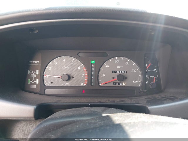 45834221 :رقم المزاد ، JACCN57X517D01419 vin ، 2001 Isuzu Vehicross مزاد بيع