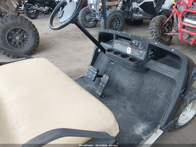 Ez-Go Golf Cart 2017 1533490 Image 5
