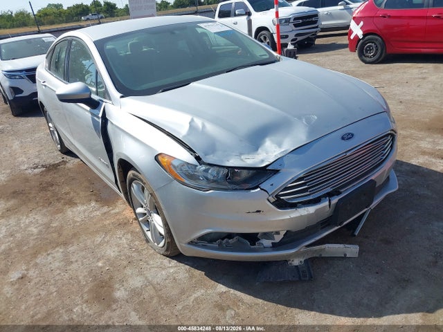 45834248 :رقم المزاد ، 3FA6P0UU1JR122957 vin ، 2018 Ford Fusion Hybrid S مزاد بيع