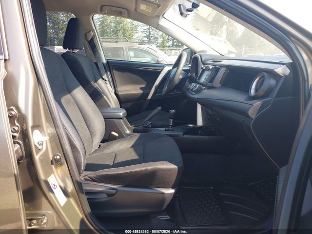 Toyota RAV4 LE 2015 JTMZFREV9FD063680 Image 5
