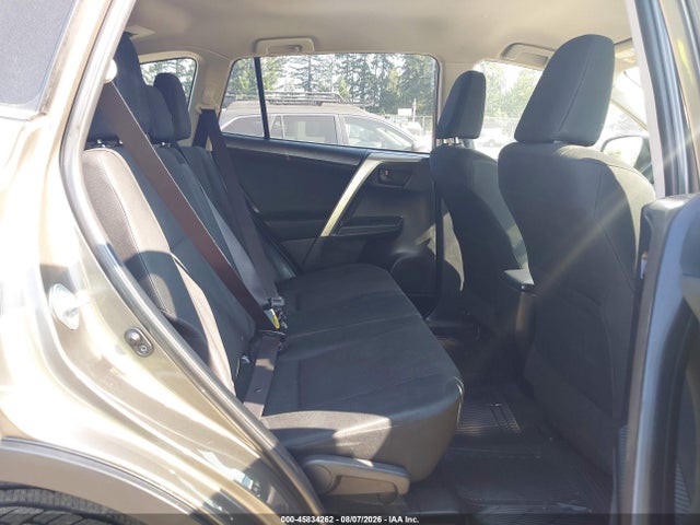 Toyota RAV4 LE 2015 JTMZFREV9FD063680 Image 8