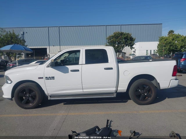 Продаж на аукціоні авто 2017 Ram 1500 Express  4x2 5'7 Box, vin: 1C6RR6KT6HS703617, номер лоту: 45834268