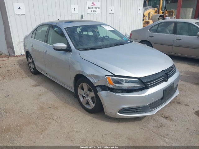 45834371 :رقم المزاد ، 3VW3L7AJ3DM273082 vin ، 2013 Volkswagen Jetta 2.0l Tdi مزاد بيع