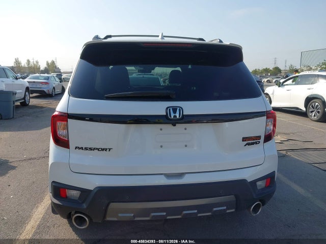 2024 Honda Passport Awd Trailsport მანქანა იყიდება აუქციონზე, vin: 5FNYF8H62RB005904, აუქციონის ნომერი: 45834393