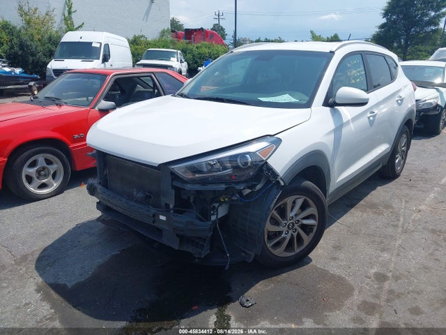 Продаж на аукціоні авто 2016 Hyundai Tucson Se, vin: KM8J33A48GU179837, номер лоту: 45834412