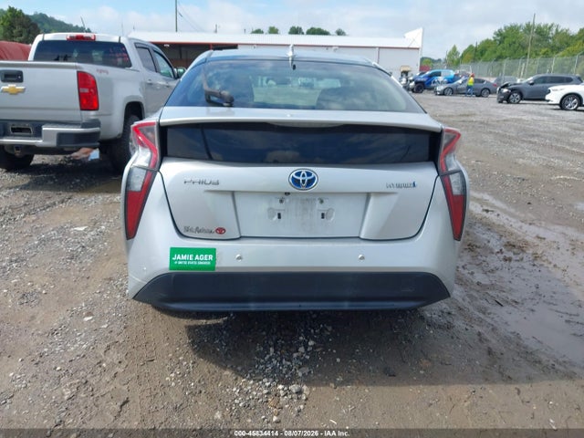 45834414 :رقم المزاد ، JTDKARFU6J3054715 vin ، 2018 Toyota Prius Three مزاد بيع