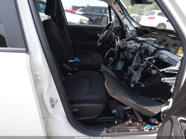 Jeep Renegade Latitude 2015 ZACCJBBT0FPB54725 Image 5