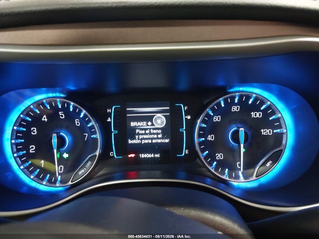 45834431 :رقم المزاد ، 2C4RC1DG1HR676227 vin ، 2017 Chrysler Pacifica Touring مزاد بيع