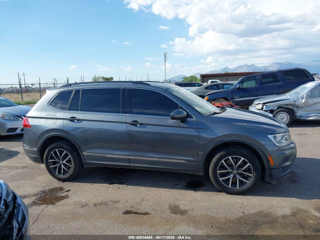 Продажа на аукционе авто 2018 Volkswagen Tiguan 2.0t Se/2.0t Sel, vin: 3VV3B7AXXJM194192, номер лота: 45834465