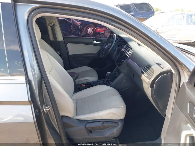 Продажа на аукционе авто 2018 Volkswagen Tiguan 2.0t Se/2.0t Sel, vin: 3VV3B7AXXJM194192, номер лота: 45834465