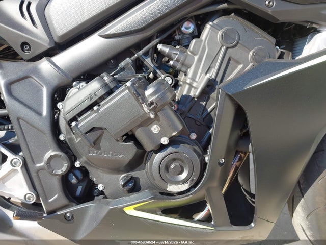 Honda CBR650 R 2026 MLHRH1550T5200438 Image 8