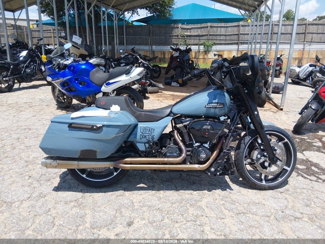 Harley-Davidson FLHX 2024 1HD1KB713RB603842 Image 13