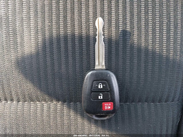 Продажа на аукционе авто 2018 Toyota Rav4 Le, vin: 2T3BFREV8JW802681, номер лота: 45834563