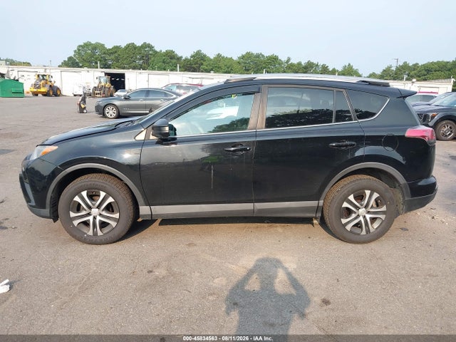Продажа на аукционе авто 2018 Toyota Rav4 Le, vin: 2T3BFREV8JW802681, номер лота: 45834563