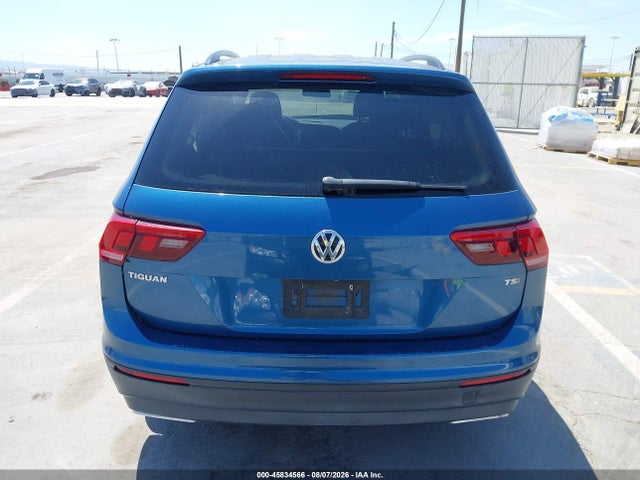 Продажа на аукционе авто 2018 Volkswagen Tiguan 2.0t S, vin: 3VV1B7AX2JM095440, номер лота: 45834566