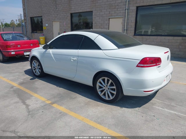 45834600 :رقم المزاد ، WVWBW8AH6GV000348 vin ، 2016 Volkswagen Eos Komfort مزاد بيع