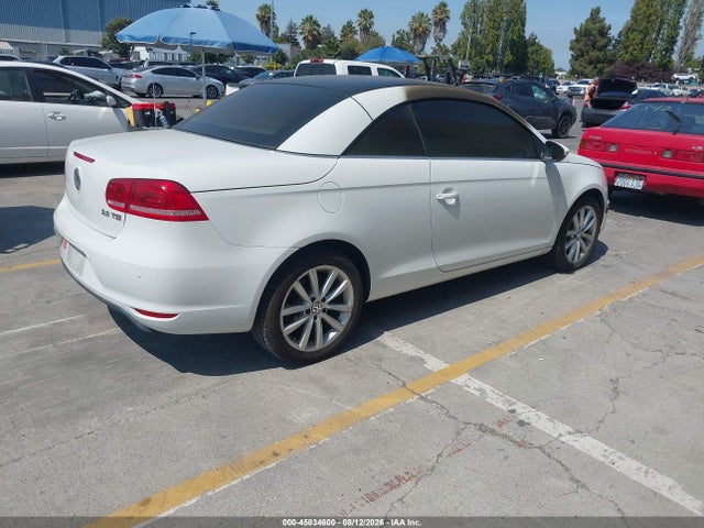 45834600 :رقم المزاد ، WVWBW8AH6GV000348 vin ، 2016 Volkswagen Eos Komfort مزاد بيع
