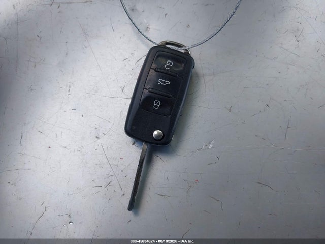 45834624 :رقم المزاد ، 3VW2K7AJ7DM221923 vin ، 2013 Volkswagen Jetta 2.0l S مزاد بيع