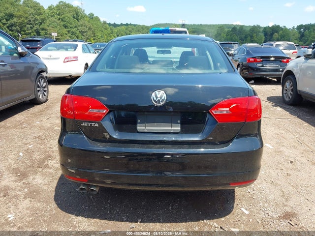 45834624 :رقم المزاد ، 3VW2K7AJ7DM221923 vin ، 2013 Volkswagen Jetta 2.0l S مزاد بيع