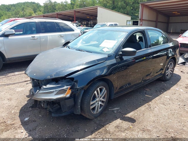 45834624 :رقم المزاد ، 3VW2K7AJ7DM221923 vin ، 2013 Volkswagen Jetta 2.0l S مزاد بيع