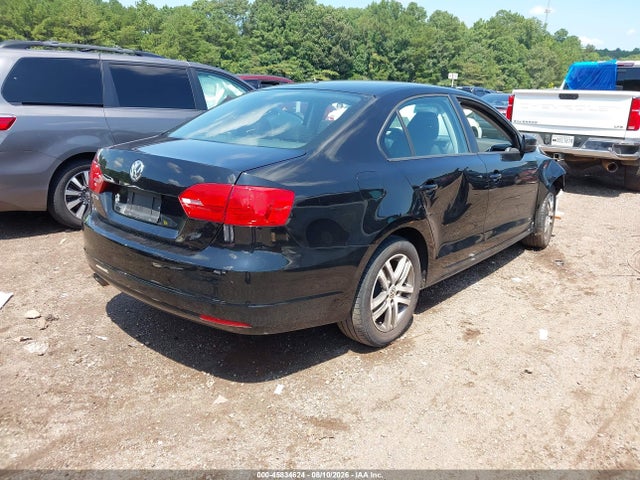 45834624 :رقم المزاد ، 3VW2K7AJ7DM221923 vin ، 2013 Volkswagen Jetta 2.0l S مزاد بيع
