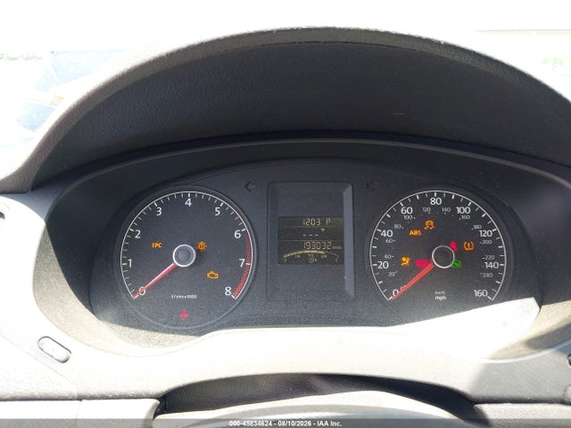 45834624 :رقم المزاد ، 3VW2K7AJ7DM221923 vin ، 2013 Volkswagen Jetta 2.0l S مزاد بيع
