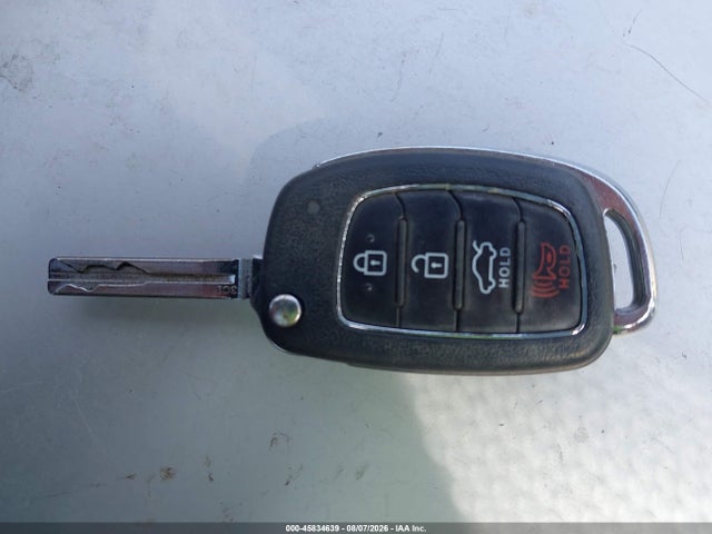 5NPE24AF4JH672996 Hyundai SONATA SE