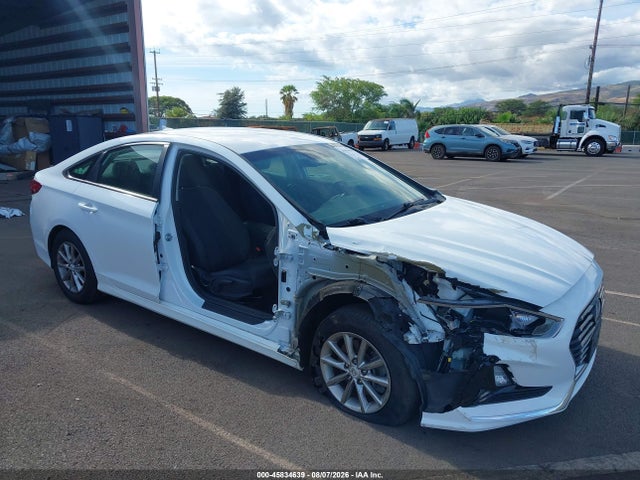 5NPE24AF4JH672996 Hyundai SONATA SE