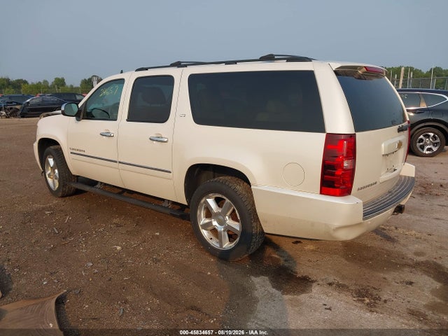 45834657 :رقم المزاد ، 1GNSKKE70ER105930 vin ، 2014 Chevrolet Suburban Ltz مزاد بيع