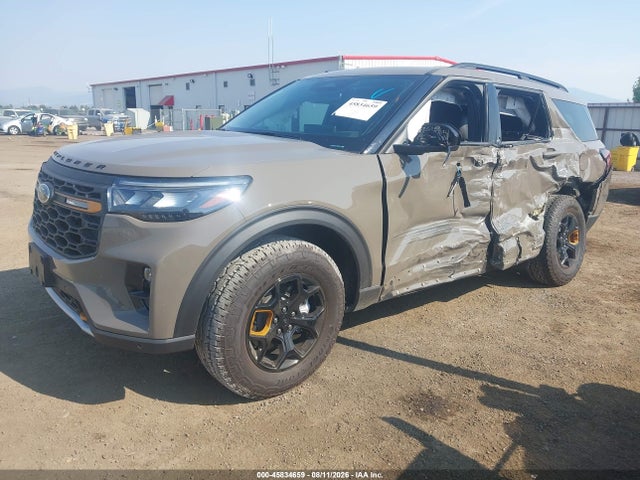 Ford Explorer Tremor 2026 1FMWK8JCXTGB87637 Image 2