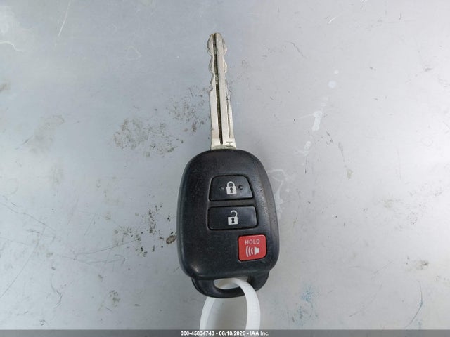 Toyota RAV4 LE 2015 JTMZFREV7FD060633 Image 11