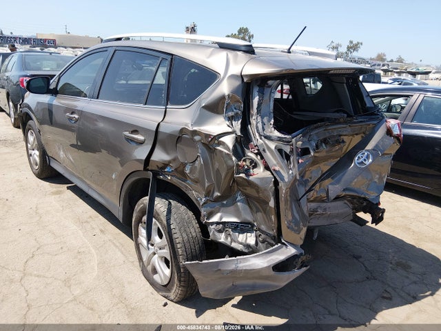 Toyota RAV4 LE 2015 JTMZFREV7FD060633 Image 3