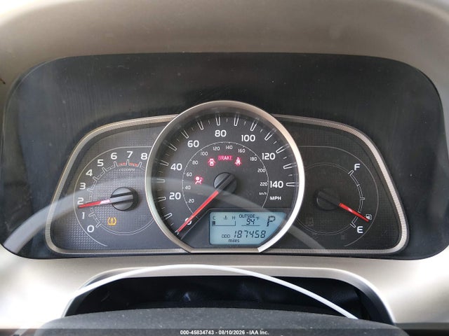 Toyota RAV4 LE 2015 JTMZFREV7FD060633 Image 7
