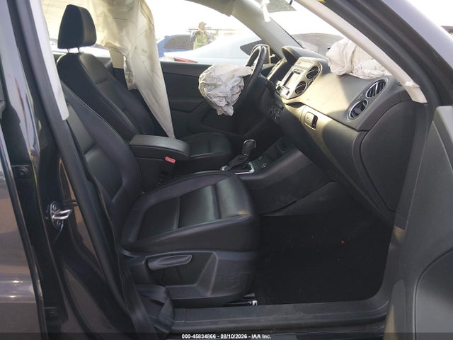 45834866 :رقم المزاد ، WVGBV7AX6GW599522 vin ، 2016 Volkswagen Tiguan S مزاد بيع