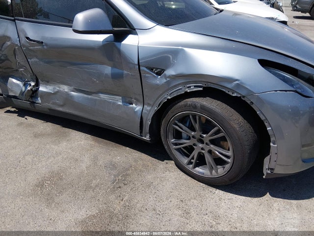 7SAYGDED3SF311446 Tesla Model Y Long Range Dual Motor Rear-wheel Drive