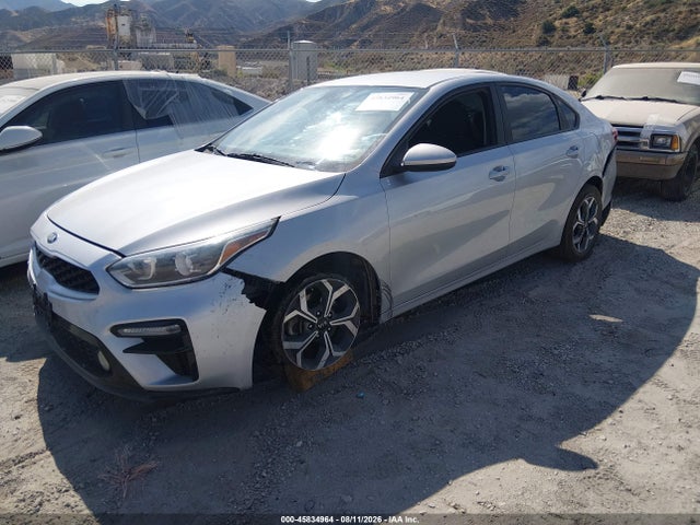 KIA Forte Lxs 2020 3KPF24AD7LE237156 Image 2