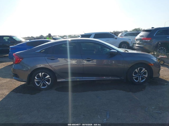 Продаж на аукціоні авто 2018 Honda Civic Lx, vin: 2HGFC2F51JH594628, номер лоту: 45834977