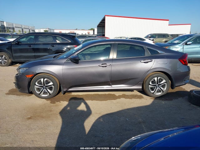 Продаж на аукціоні авто 2018 Honda Civic Lx, vin: 2HGFC2F51JH594628, номер лоту: 45834977